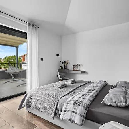 Villa Kali Near Pula For 8 People With Fitness & Sea View - Pet Friendly