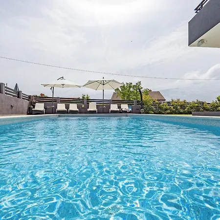 Kali Near Pula For 8 People With Fitness & Sea View - Pet Friendly Villa *